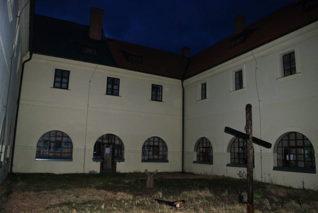 Noční dvůr